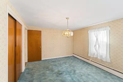 Bedroom - 2 Peacedale Ave, Worcester, MA 01607 photo 1 of 3