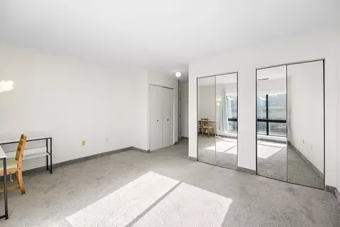 Bedroom - 4 Summit Dr #511, Reading, MA 01867 photo 1 of 3