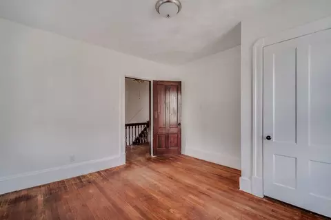 50 Home St, Springfield, MA 01104 photo 17