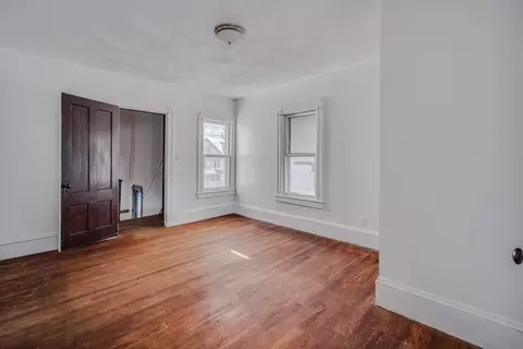 50 Home St, Springfield, MA 01104 photo 13
