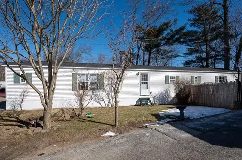 1790 Massachusetts Ave #9, Lunenburg, MA 01462