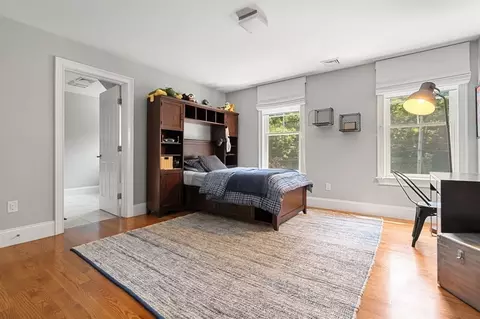 Bedroom - 1663 Lowell Rd, Concord, MA 01742 photo 3 of 5