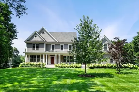 Exterior - 1663 Lowell Rd, Concord, MA 01742 photo 3 of 5