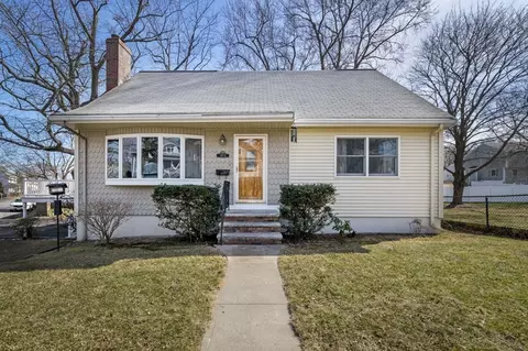 28 Winthrop Ave # -A, Beverly, MA 01915