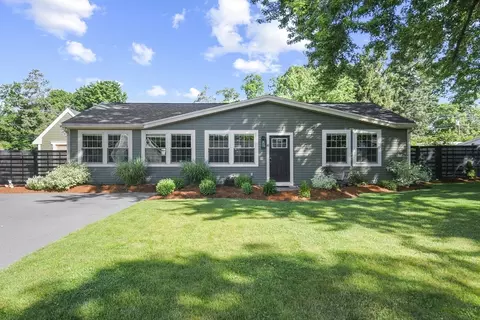 10 Baylor Ave, Westborough, MA 01581