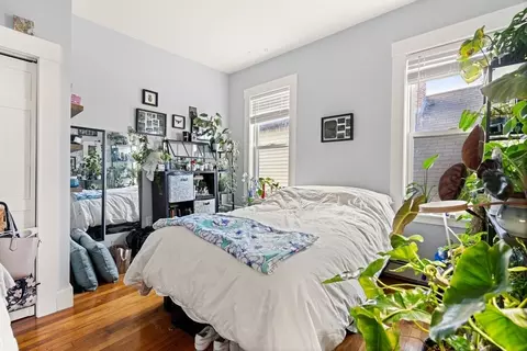 Bedroom - 67 School St, Everett, MA 02149 photo 4 of 11