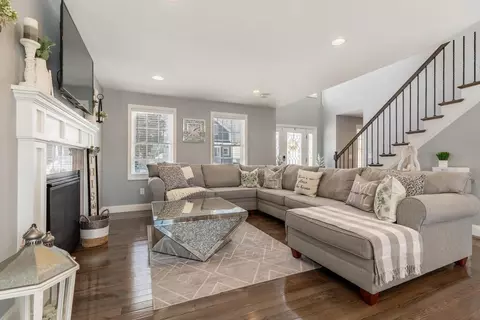 Living - 30 Nightingale St, Fall River, MA 02721 photo 1 of 4