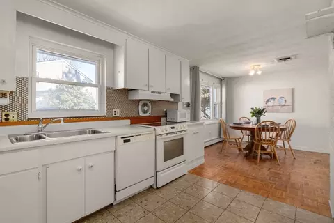 Kitchen - 4 Scott Dr, Framingham, MA 01701 photo 1 of 4