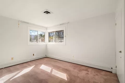 Other - 4 Scott Dr, Framingham, MA 01701 photo 1 of 8