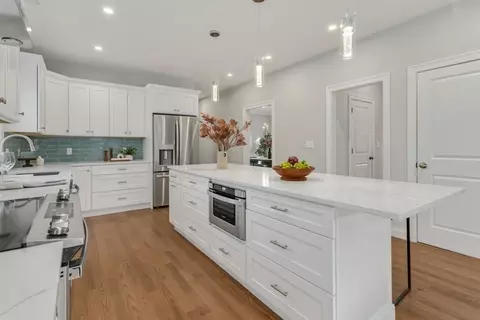 199 Forest St, Reading, MA 01867 photo 10