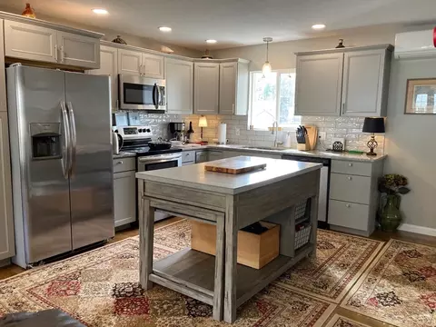Kitchen - 17 Brookside Dr, Acushnet, MA 02743 photo 1 of 2