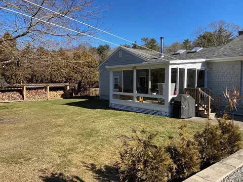 Exterior - 17 Brookside Dr, Acushnet, MA 02743 photo 10 of 14