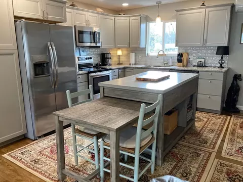 Kitchen - 17 Brookside Dr, Acushnet, MA 02743 photo 2 of 2