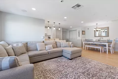 Living - 36 Dunham Rd #301, Beverly, MA 01915 photo 1 of 4
