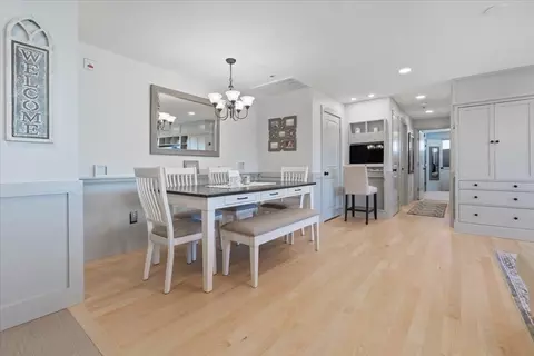 Dining - 36 Dunham Rd #301, Beverly, MA 01915 photo 2 of 3