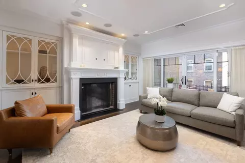33 Pinckney St, Boston, MA 02114