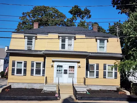 427-429 High St, Dedham, MA 02026