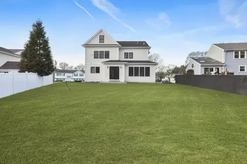 Exterior - 62 Brewster Dr, Needham, MA 02492 photo 2 of 3