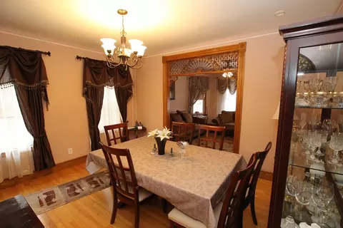 Dining - 15 Maple Tree Ln, Worcester, MA 01602 photo 2 of 2