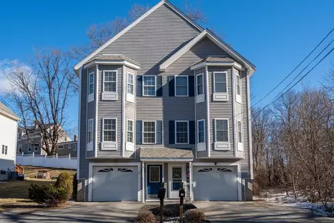 10 Mill St #10, Merrimac, MA 01860