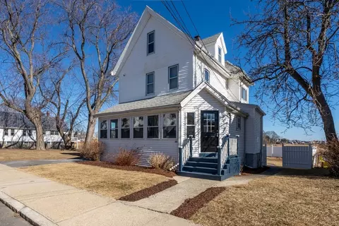 66 Sunnyside Ave, Winthrop, MA 02152
