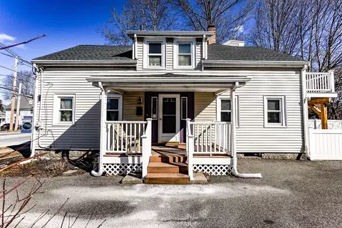 32 Lynn St, Peabody, MA 01960