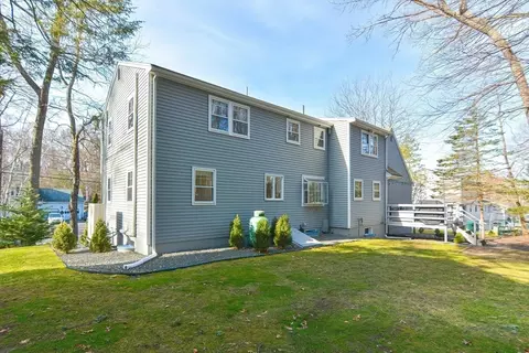 Exterior - 26 Travis Dr, Framingham, MA 01702 photo 4 of 8