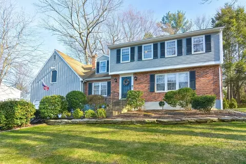 Exterior - 26 Travis Dr, Framingham, MA 01702 photo 3 of 8