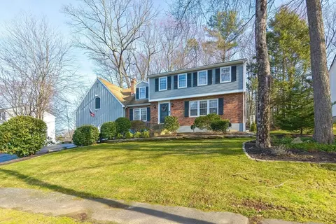 Exterior - 26 Travis Dr, Framingham, MA 01702 photo 8 of 8