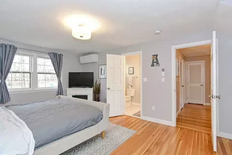 Bedroom - 26 Travis Dr, Framingham, MA 01702 photo 2 of 6