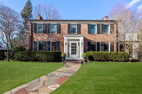 35 Lockwood Rd, Newton, MA 02465