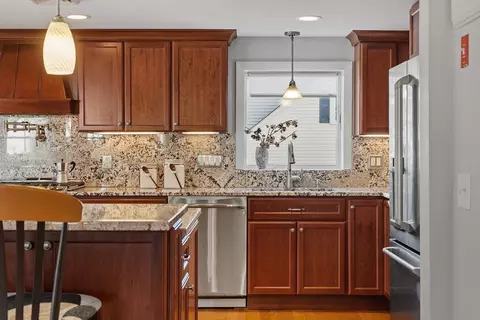 Kitchen - 45 Putnam Rd, Reading, MA 01867 photo 4 of 7