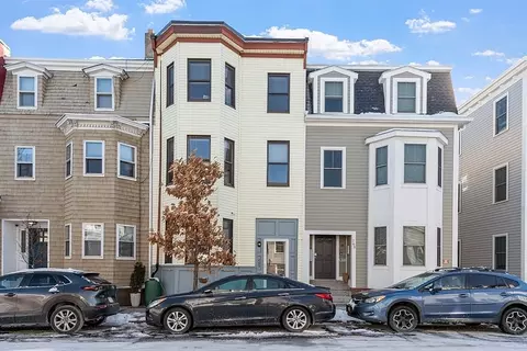 265 Lexington St #4, Boston, MA 02128