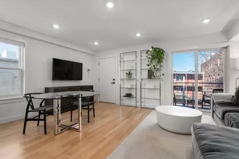 74 Everett St #3, Boston, MA 02128