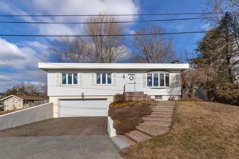 Exterior - 21 Bailey Ave, Beverly, MA 01915 photo 2 of 6