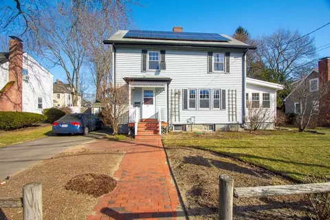 32 Emerson Rd, Needham, MA 02492