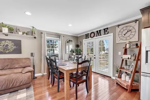 Dining - 31 Ruskin St, Chicopee, MA 01020 photo 2 of 2