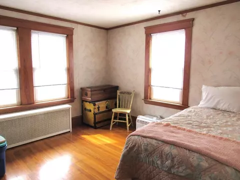 Bedroom - 52 North Ave, Mendon, MA 01756 photo 7 of 7