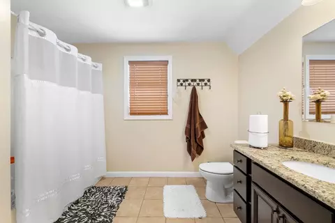 Bath - 1 Dupuis Ave, Worcester, MA 01604 photo 2 of 2
