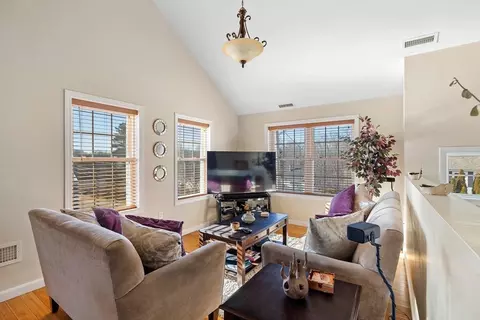 Living - 1 Dupuis Ave, Worcester, MA 01604 photo 1 of 3