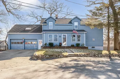 100 Springdale Ave, Saugus, MA 01906
