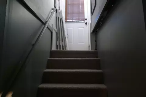 Entry Way - 127 Bowles Park, Springfield, MA 01104 photo 1 of 1
