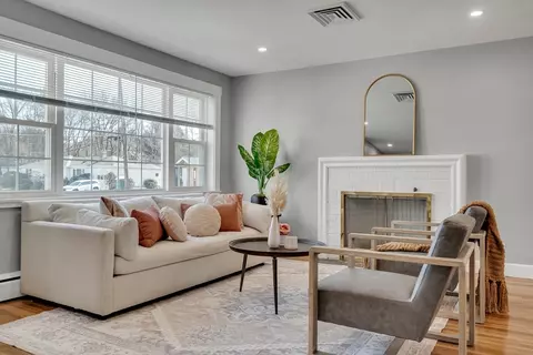 99 Truman Rd, Newton, MA 02459