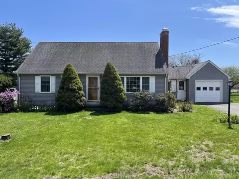 168 Maple St, East Longmeadow, MA 01028