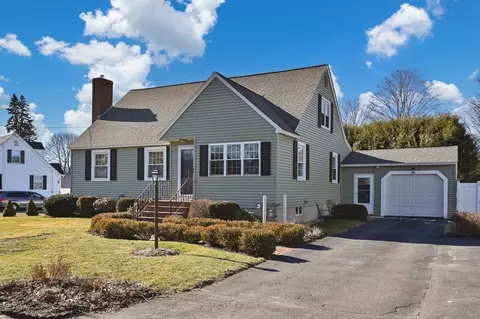 113 Greene St, North Andover, MA 01845