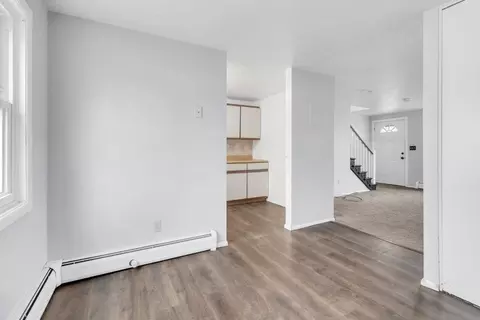24 Manor Ct #24, Springfield, MA 01118 photo 11