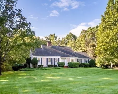 114 Bailey Rd, Andover, MA 01810