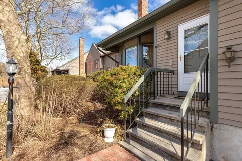 179 Copperwood #179, Stoughton, MA 02072