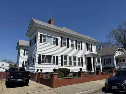 60 Chesworth St, Fall River, MA 02723