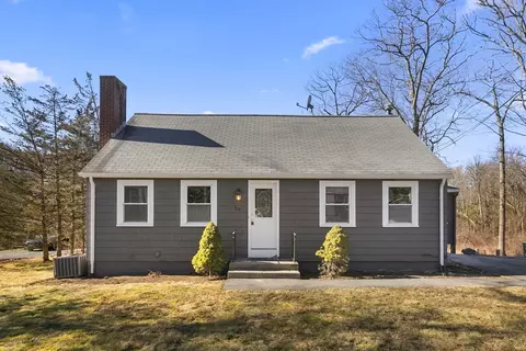 50 Pearl St, Ayer, MA 01432